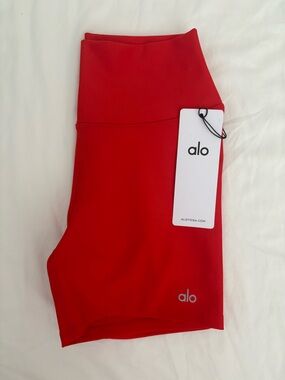 ALO Yoga 5”Airlift energy short color bright Red size S BNWT
